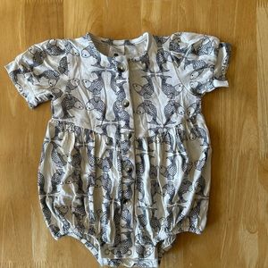 KQ v waist bubble koi fish